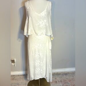 Stunning Resortwear summer set wrap skirt loose top embroidered size S NWT